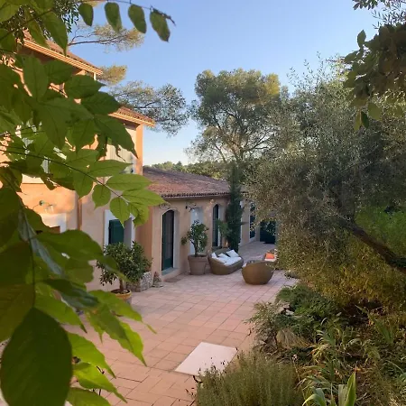 Mas Provencal Piscine 16 Personnes Proche Centre De *