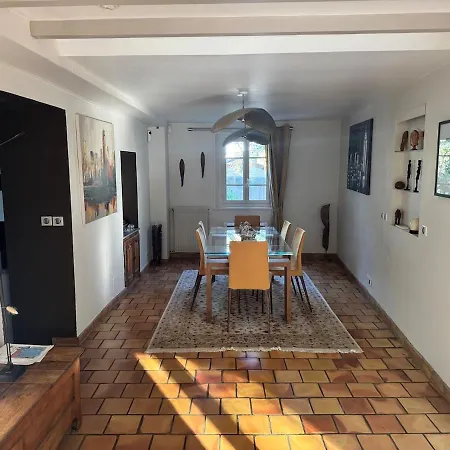 Villa Mas Provencal Piscine 16 Personnes Proche Centre De Nîmes